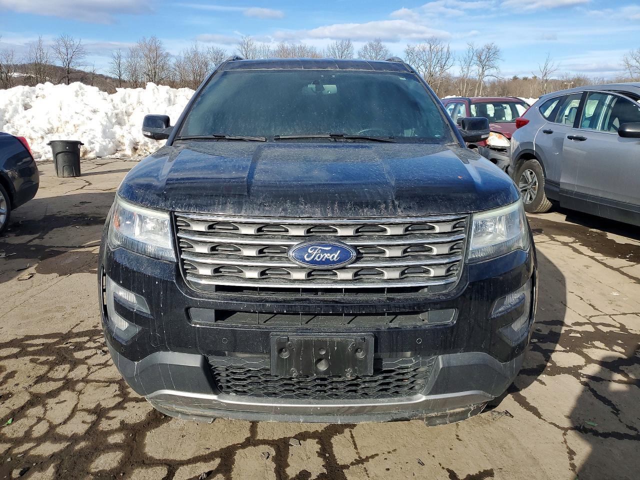 2017 Ford Explorer Xlt - Фото 5