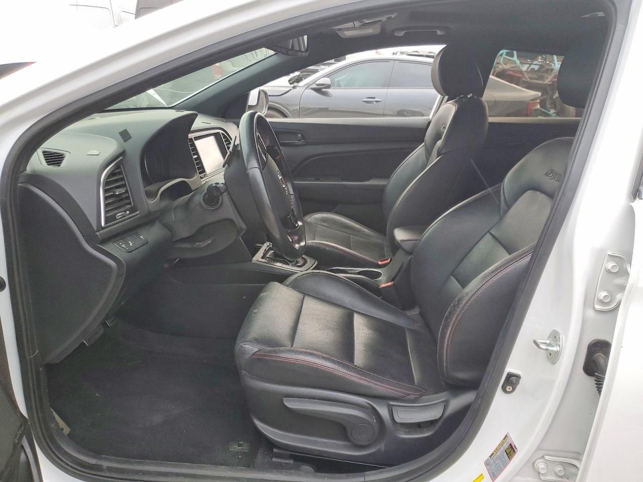 2018 Hyundai Elantra Sport - Image 7