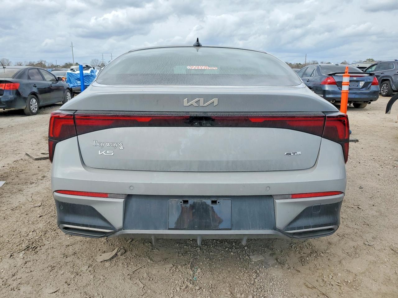 2025 Kia K5 Gt Line - Фото 6