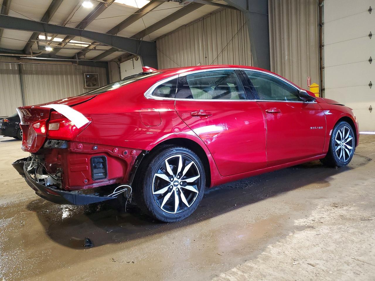 2018 Chevrolet Malibu - Фото 3
