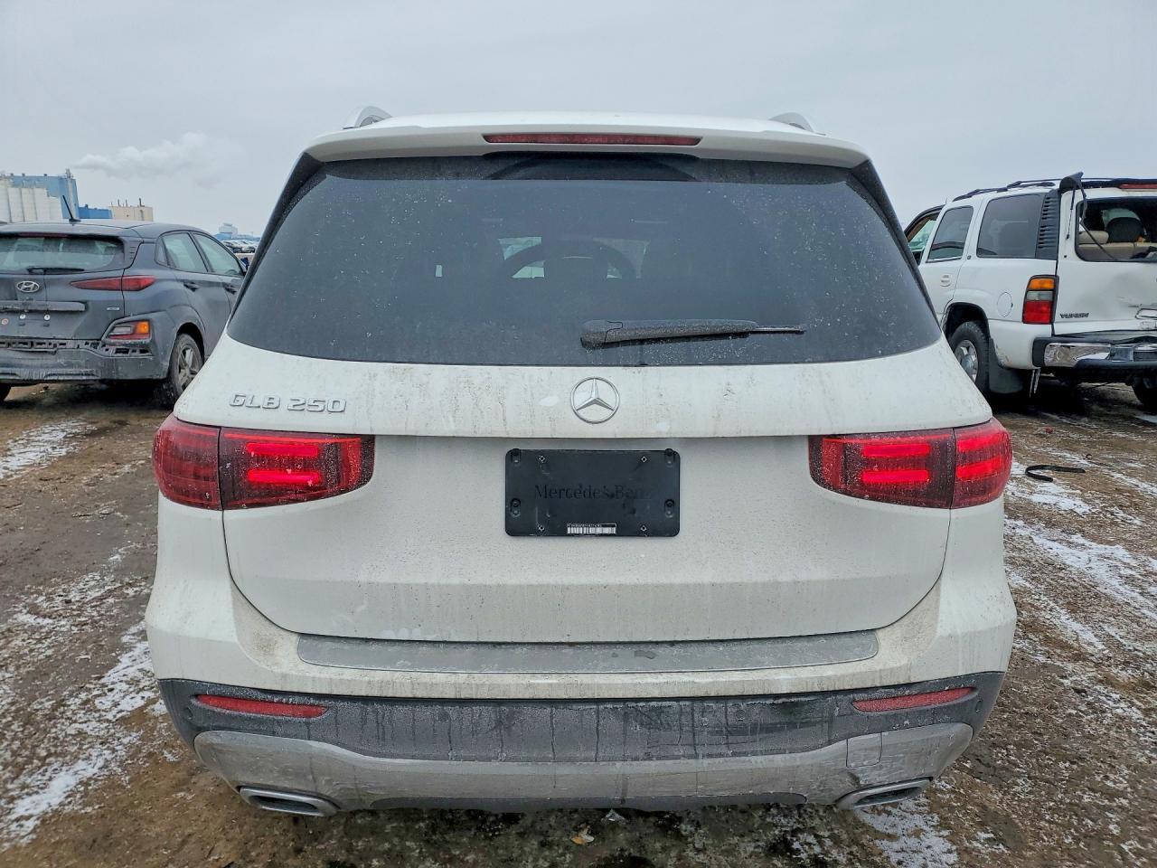 2024 Mercedes-Benz Glb 250 - Image 6
