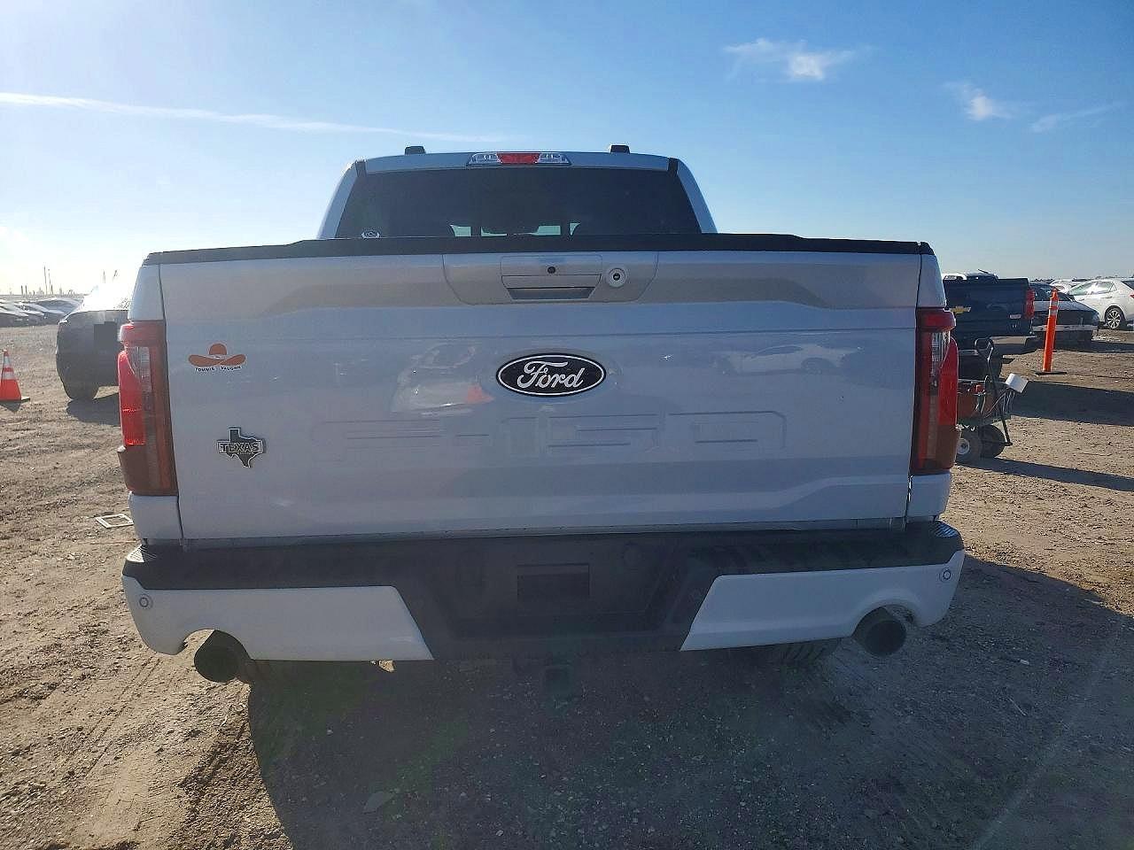 2025 Ford F150 Xlt - Фото 6