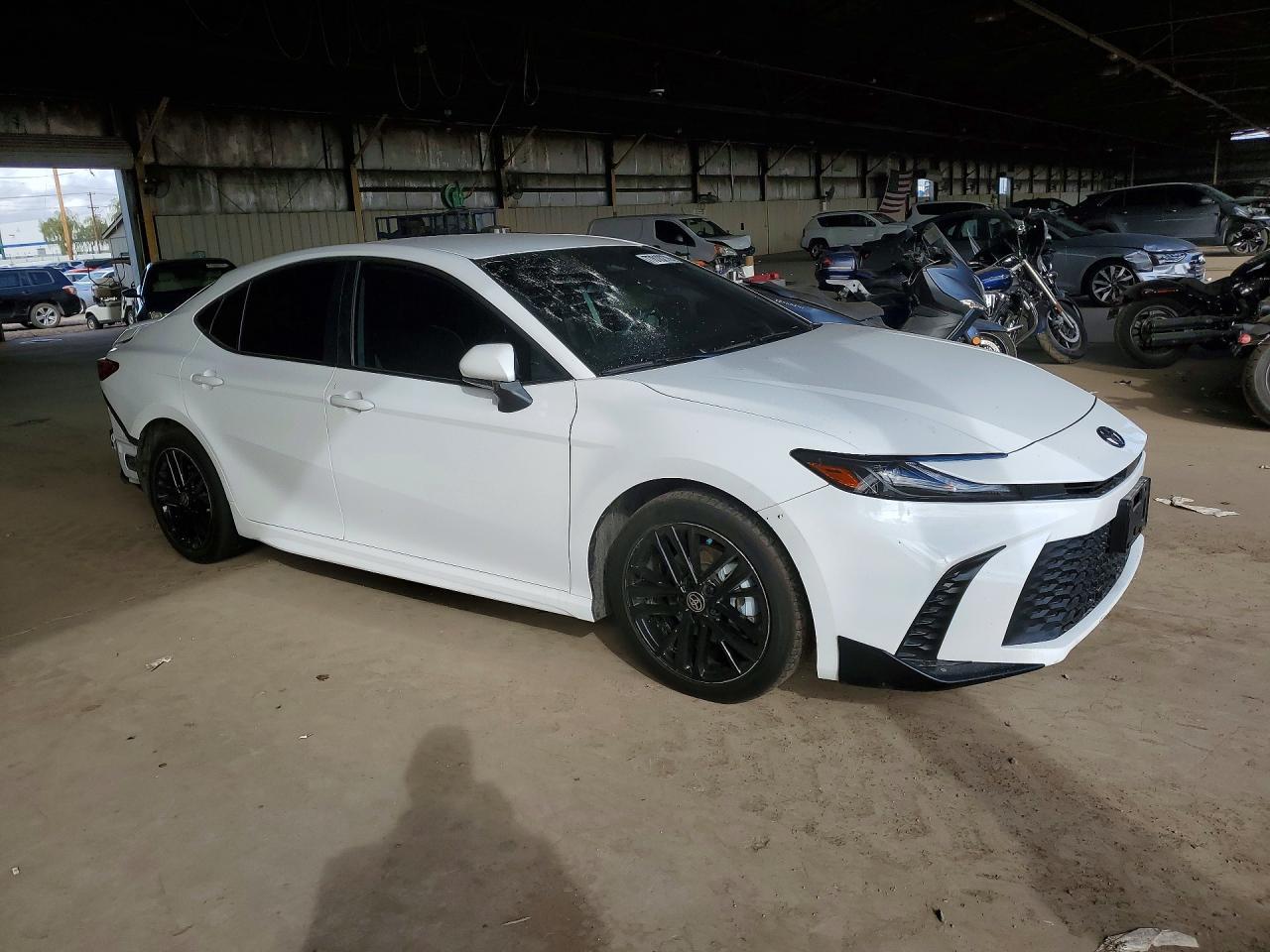 2025 Toyota Camry Se - Фото 4