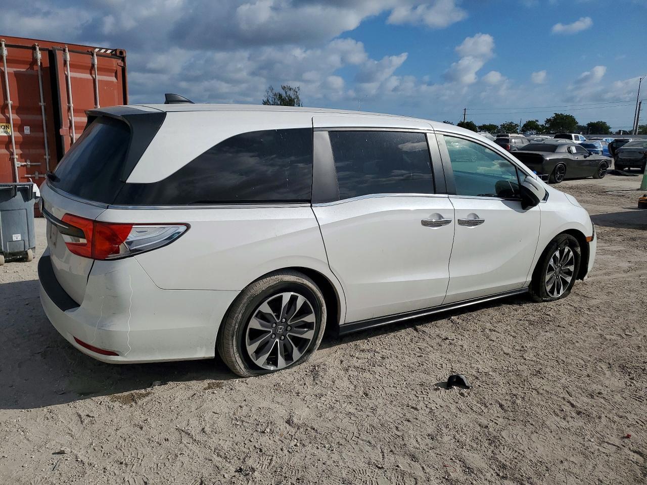 2024 Honda Odyssey Exl - Фото 3