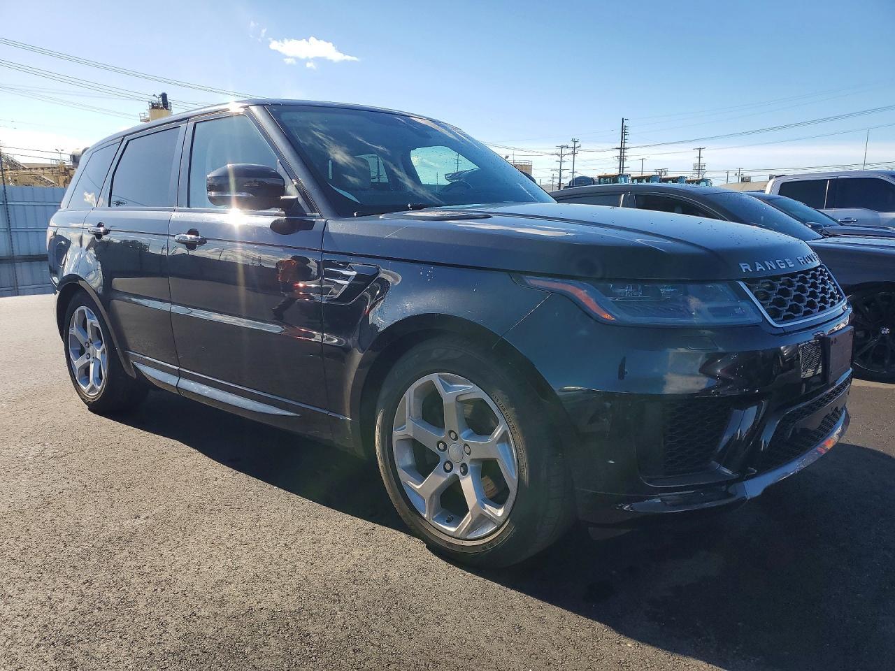 2018 Land Rover Range Rover Sport Hse - Image 4