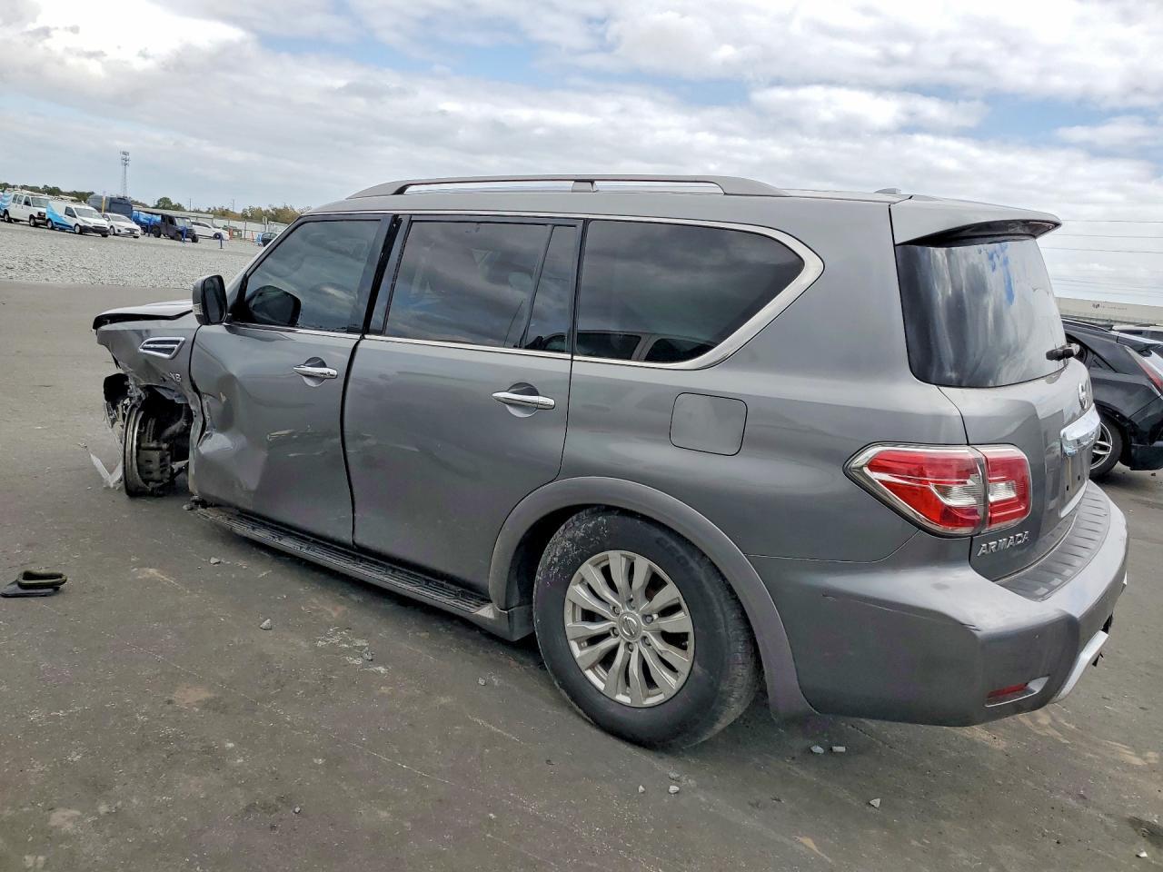 2017 Nissan Armada Sv - Фото 2
