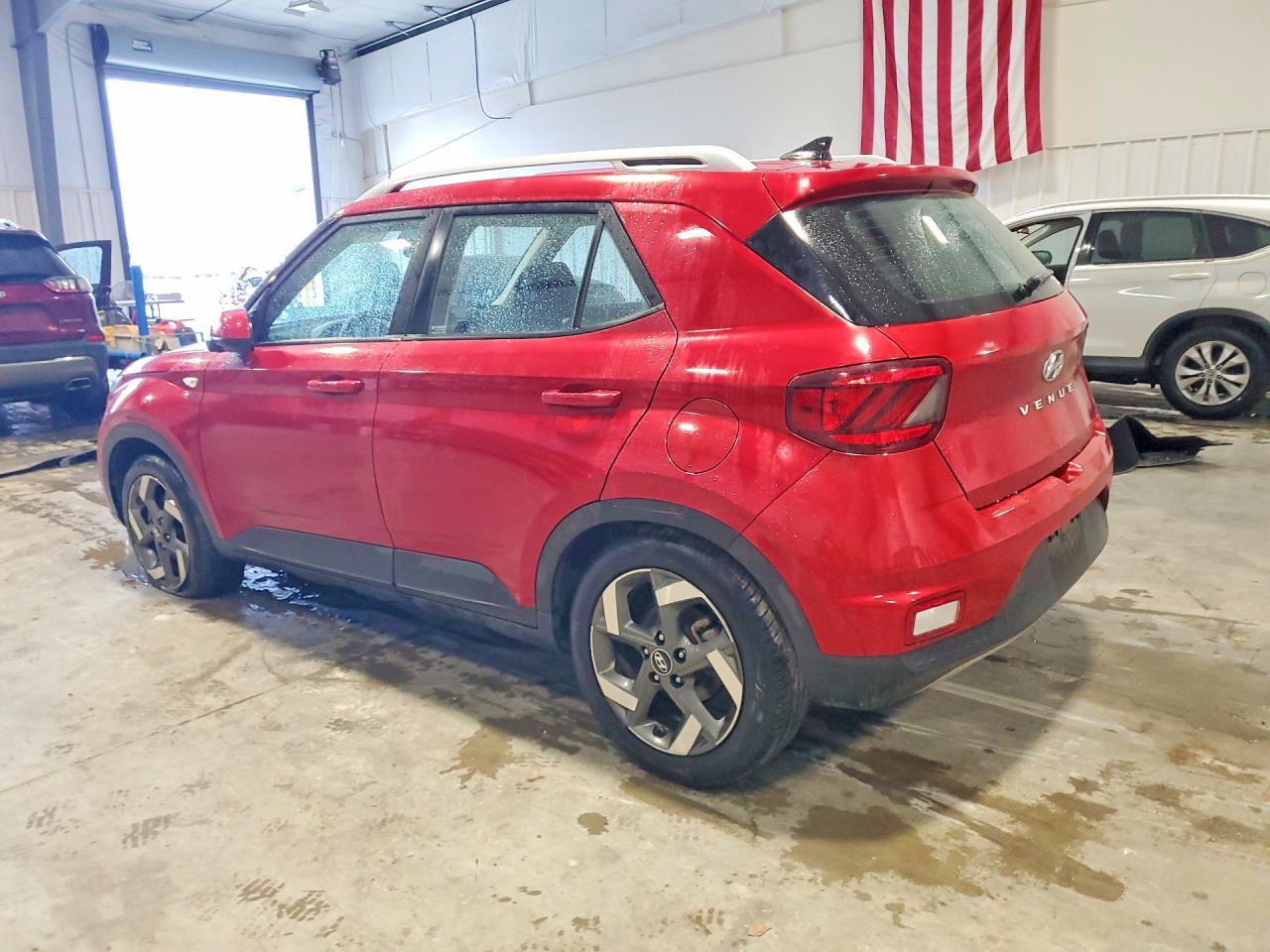 2021 Hyundai Venue Sel - Фото 2