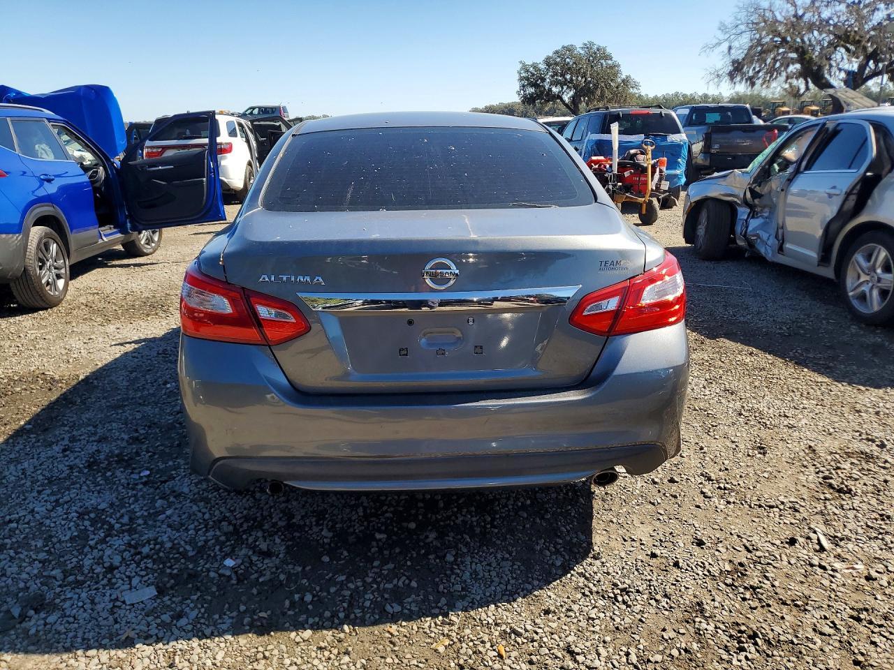 2017 Nissan Altima 2.5 S - Фото 6