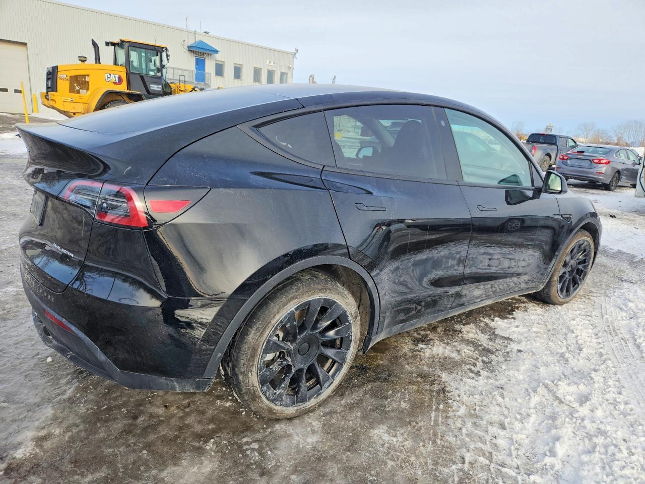 2023 Tesla Model Y - Фото 3