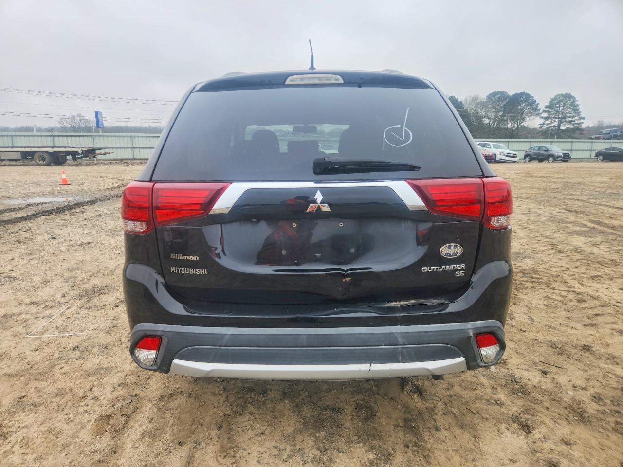 2016 Mitsubishi Outlander Se - Image 6