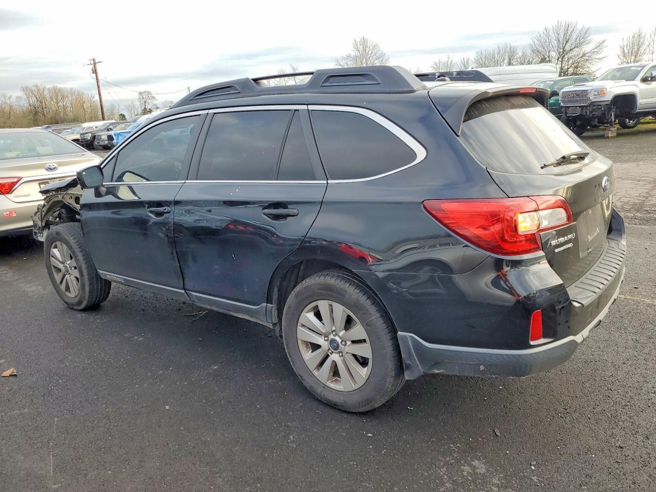 2015 Subaru Outback 2.5I Premium - Фото 2