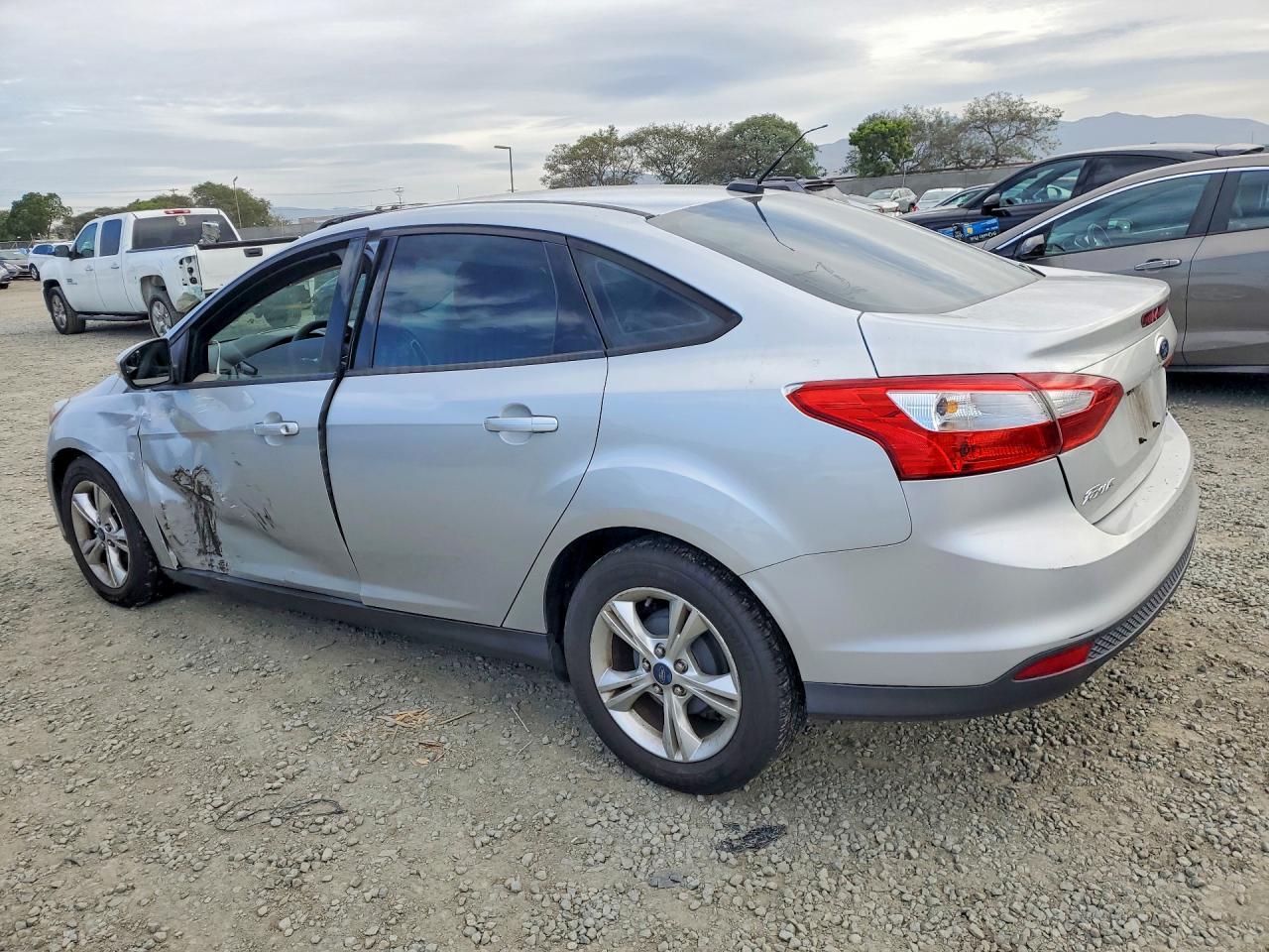 2013 Ford Focus Se - Фото 2