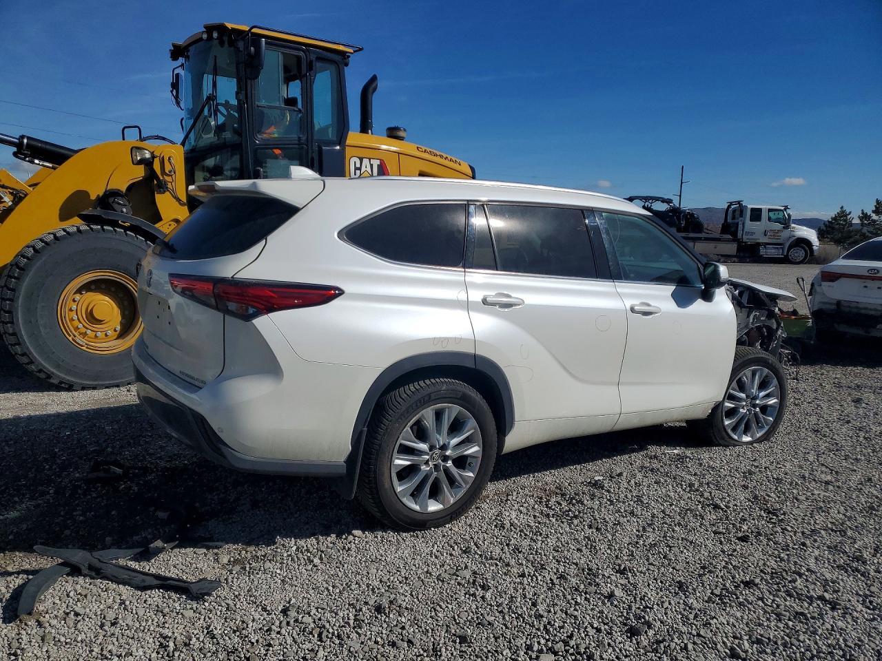 2020 Toyota Highlander Limited - Фото 3