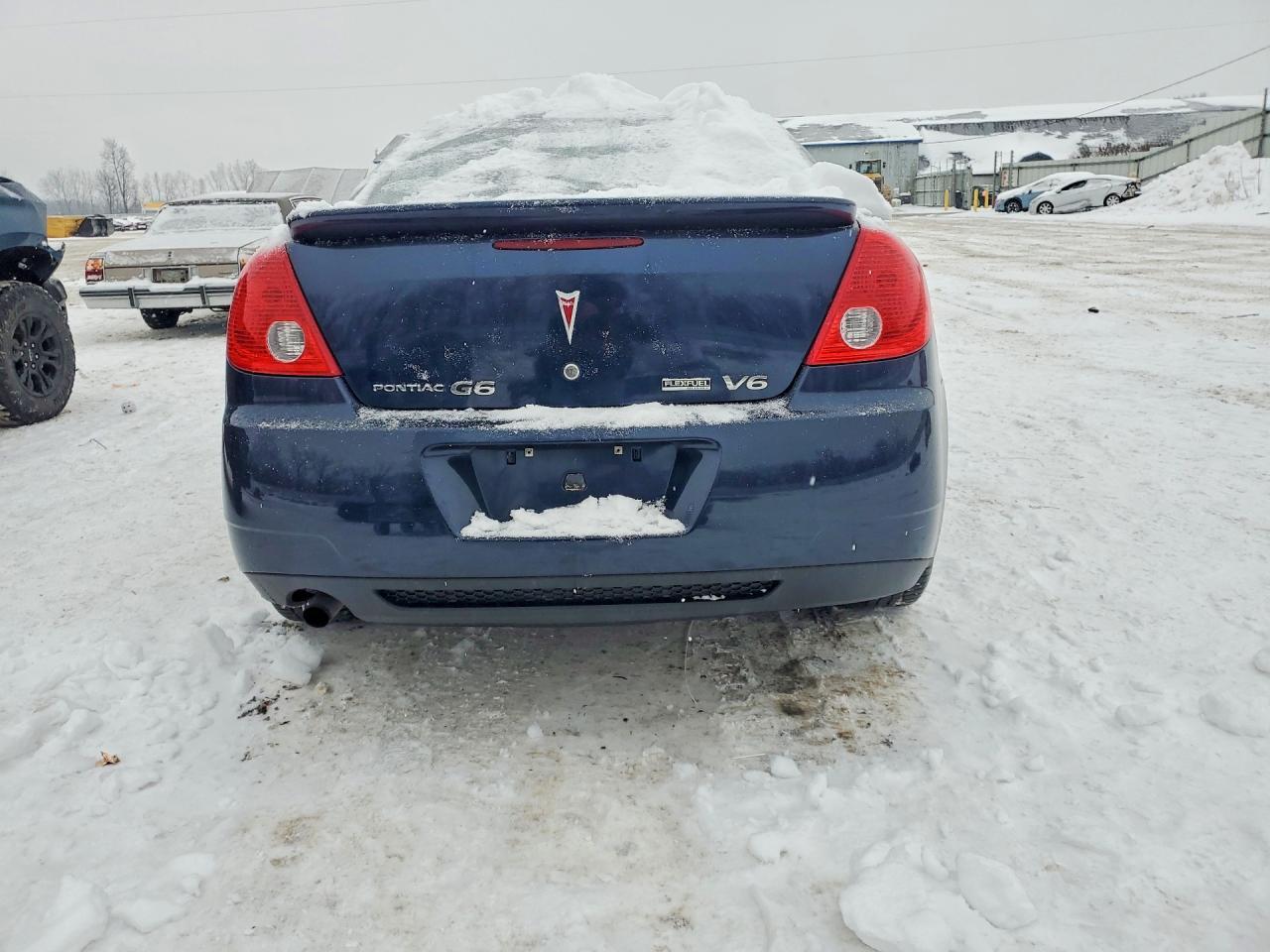 2009 Pontiac G6 - Image 6