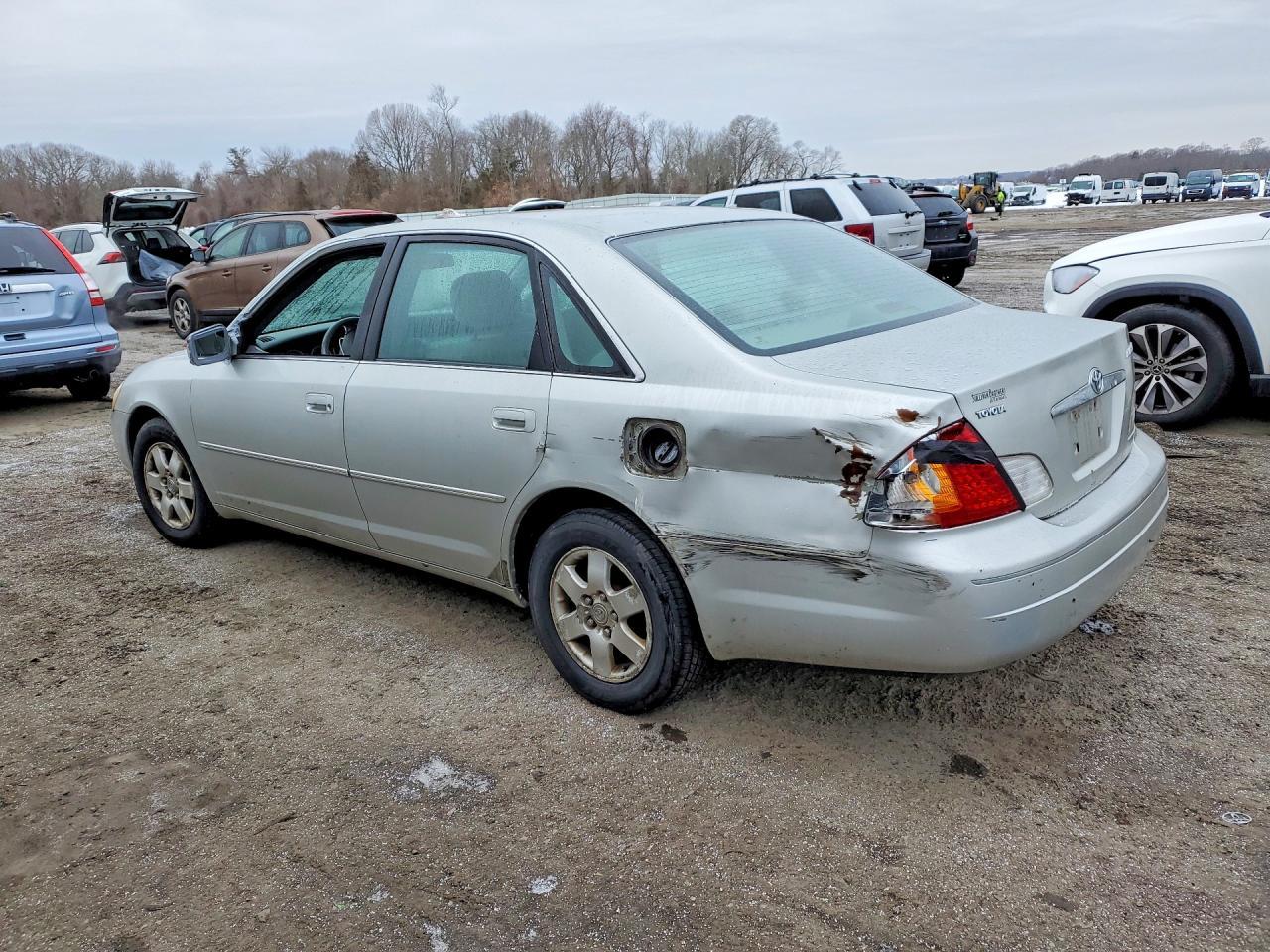 2002 Toyota Avalon Xl - Image 2