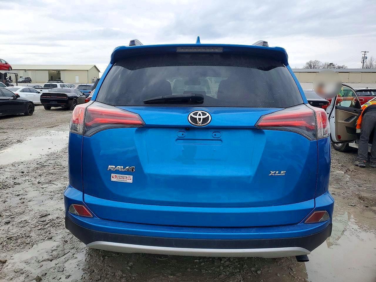 2017 Toyota Rav4 Xle - Фото 6