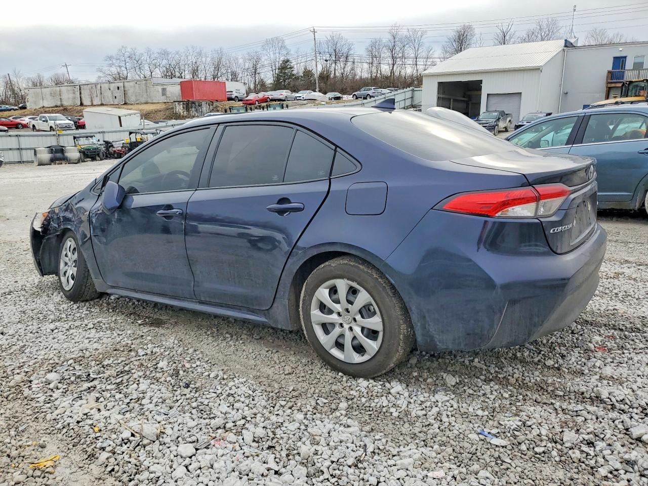 2023 Toyota Corolla Le - Фото 2