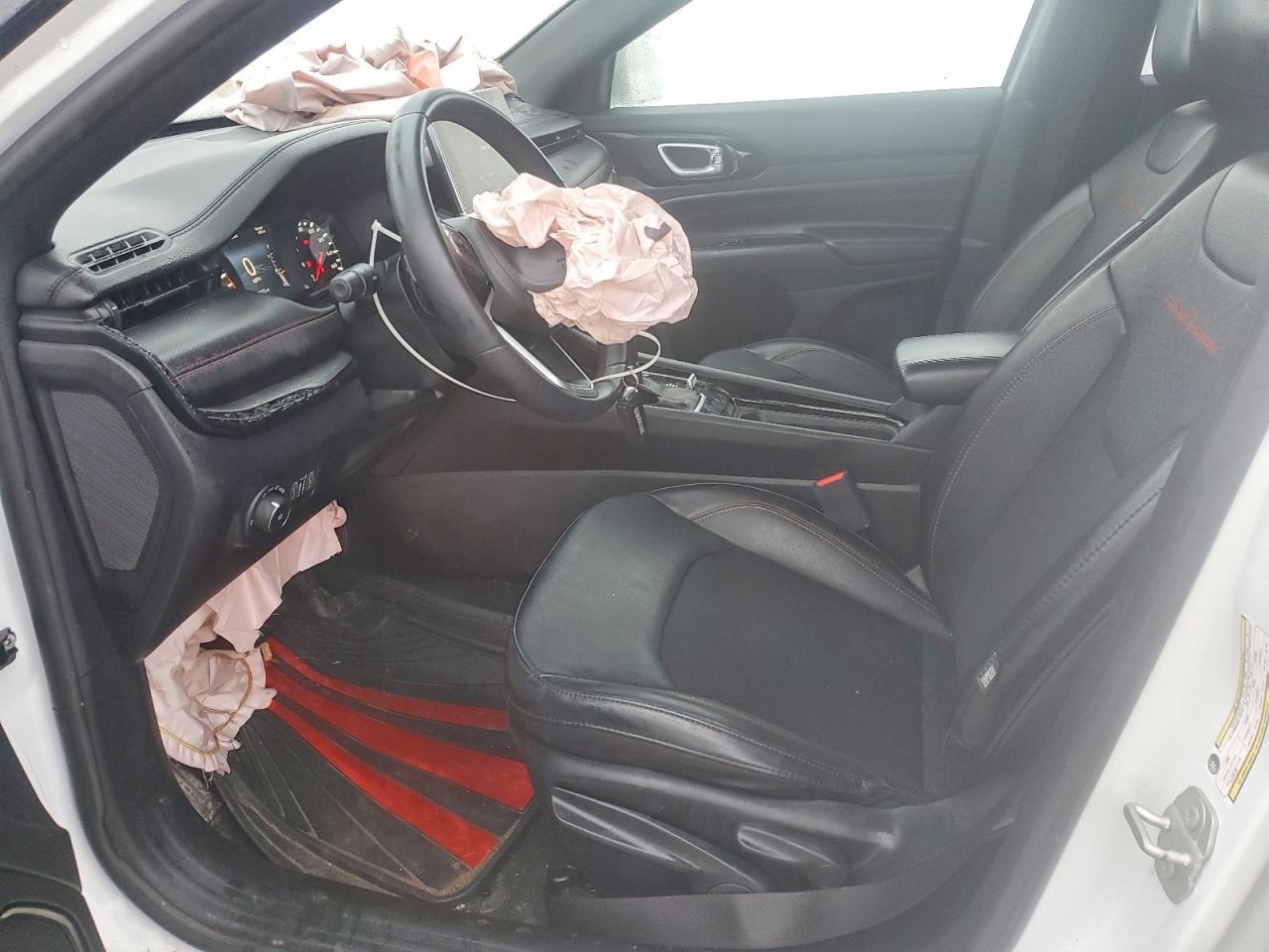 2023 Jeep Compass Trailhawk - Image 7