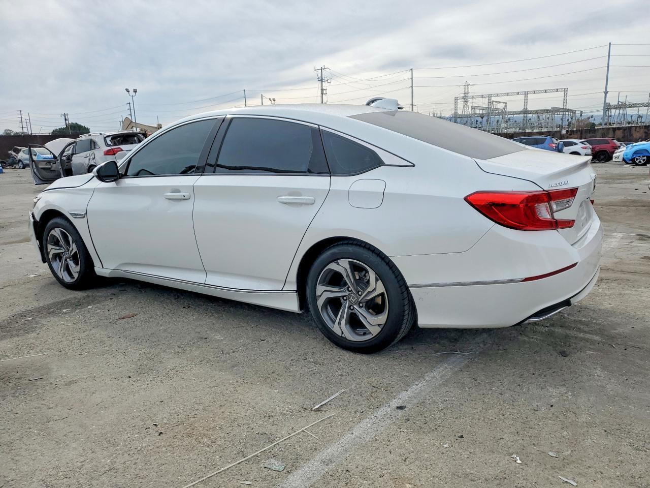 2019 Honda Accord Ex - Image 2