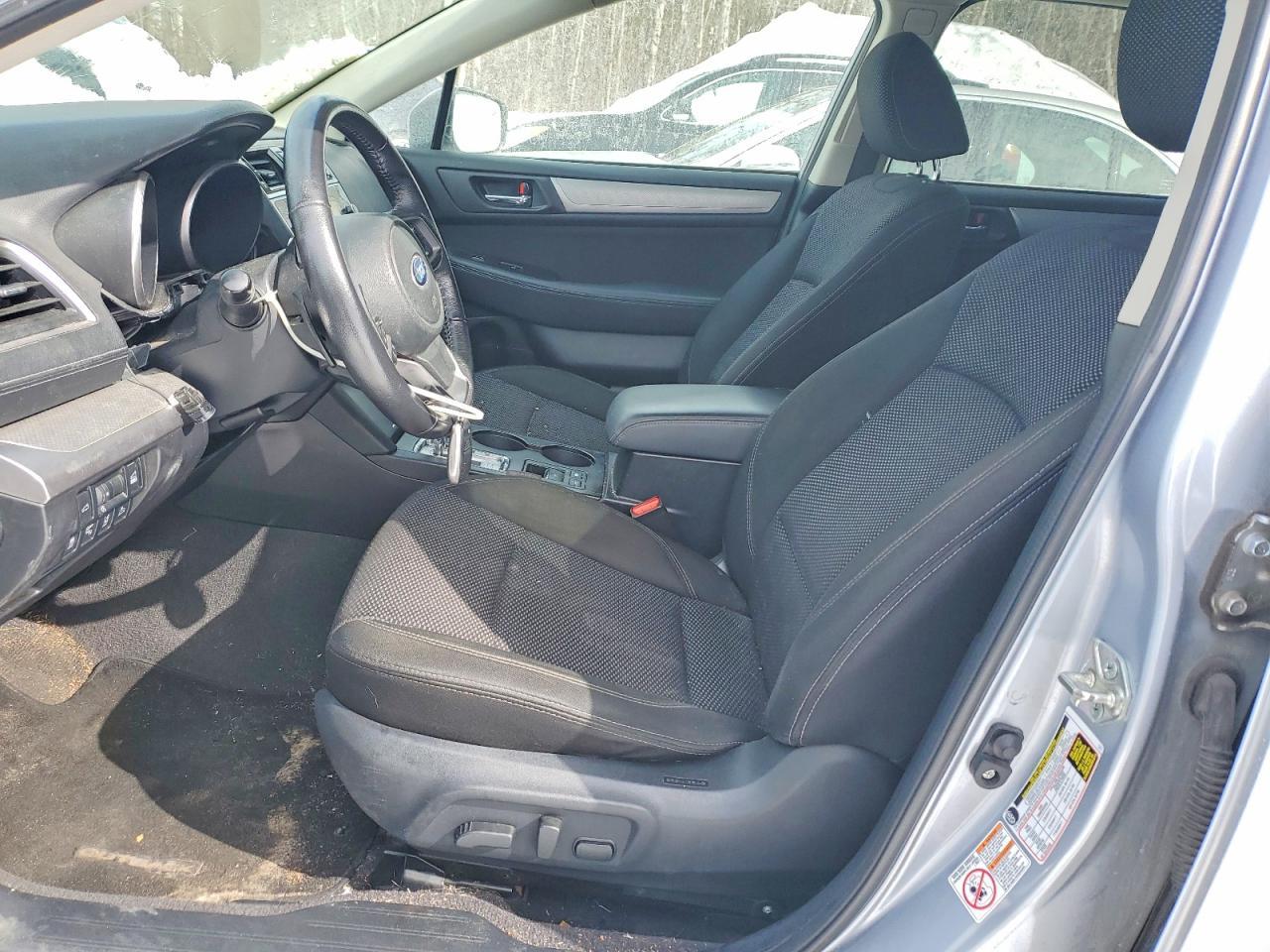 2019 Subaru Outback 2.5I Premium - Image 7