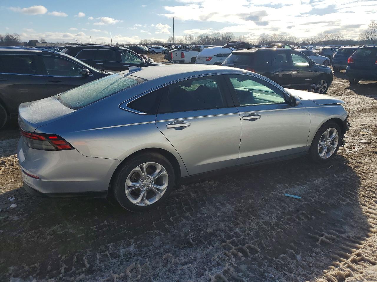2024 Honda Accord Lx - Фото 3