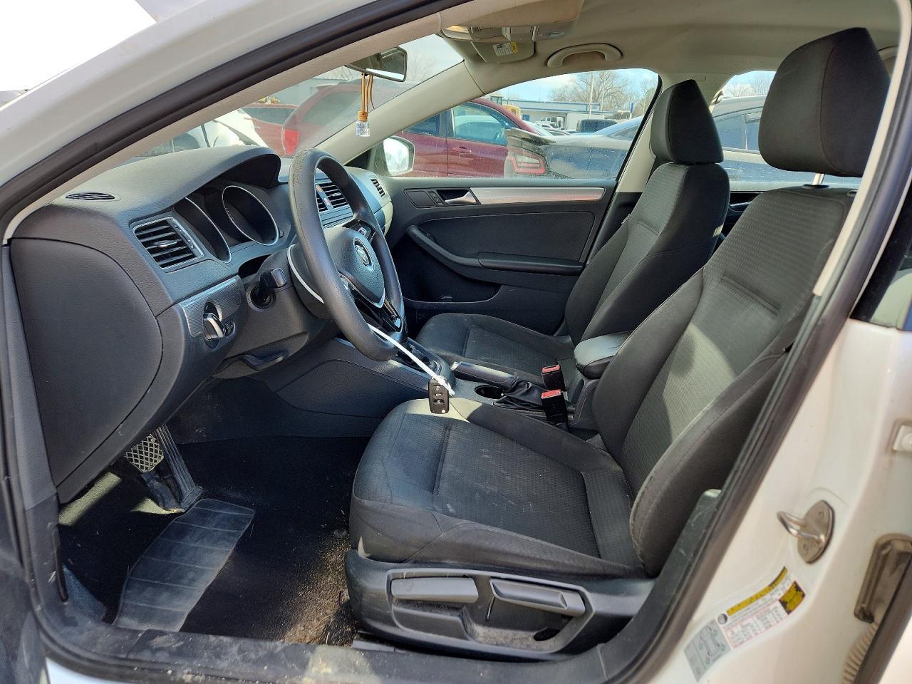 2016 Volkswagen Jetta Se - Image 7