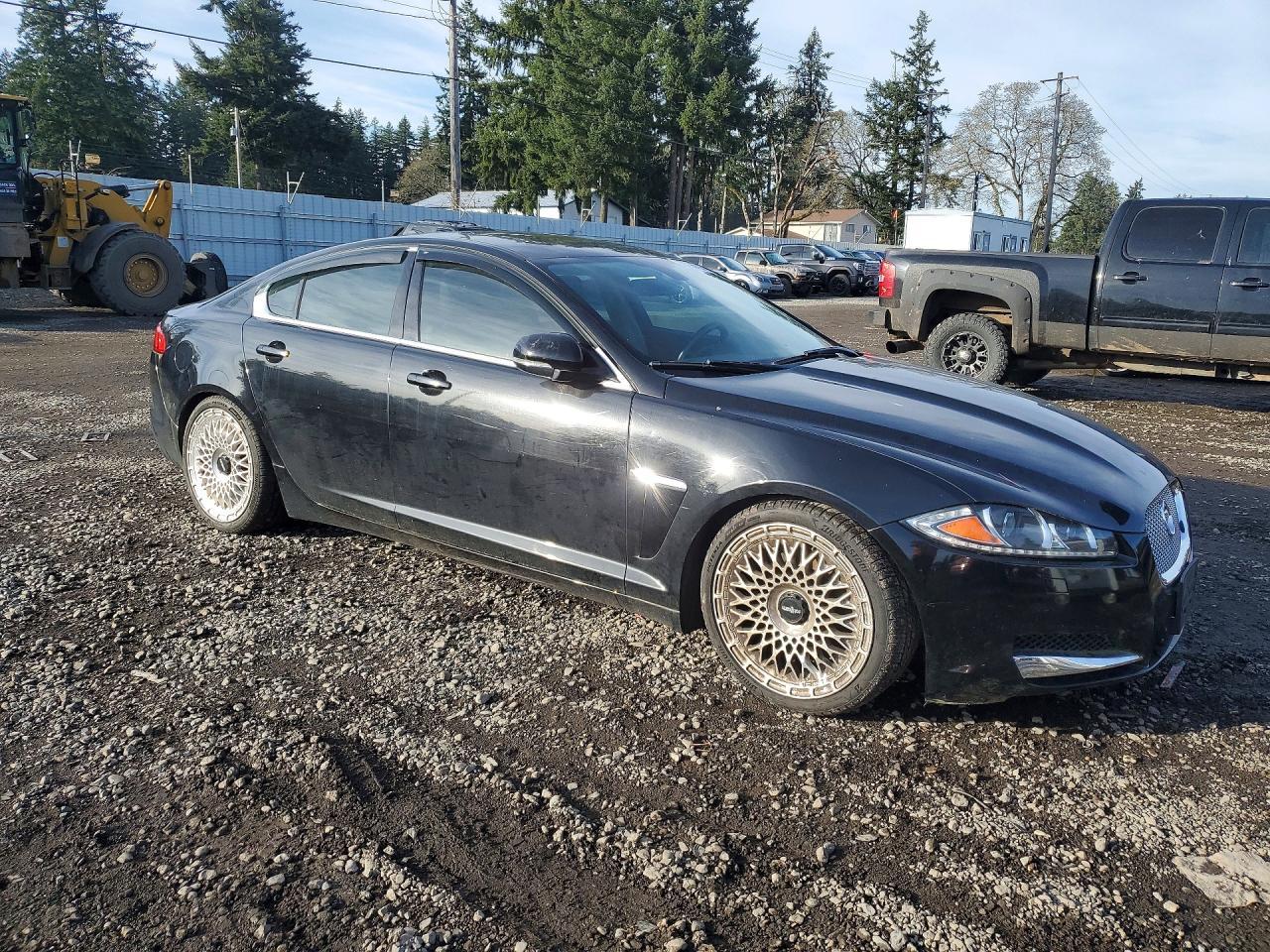 2013 Jaguar Xf - Фото 4