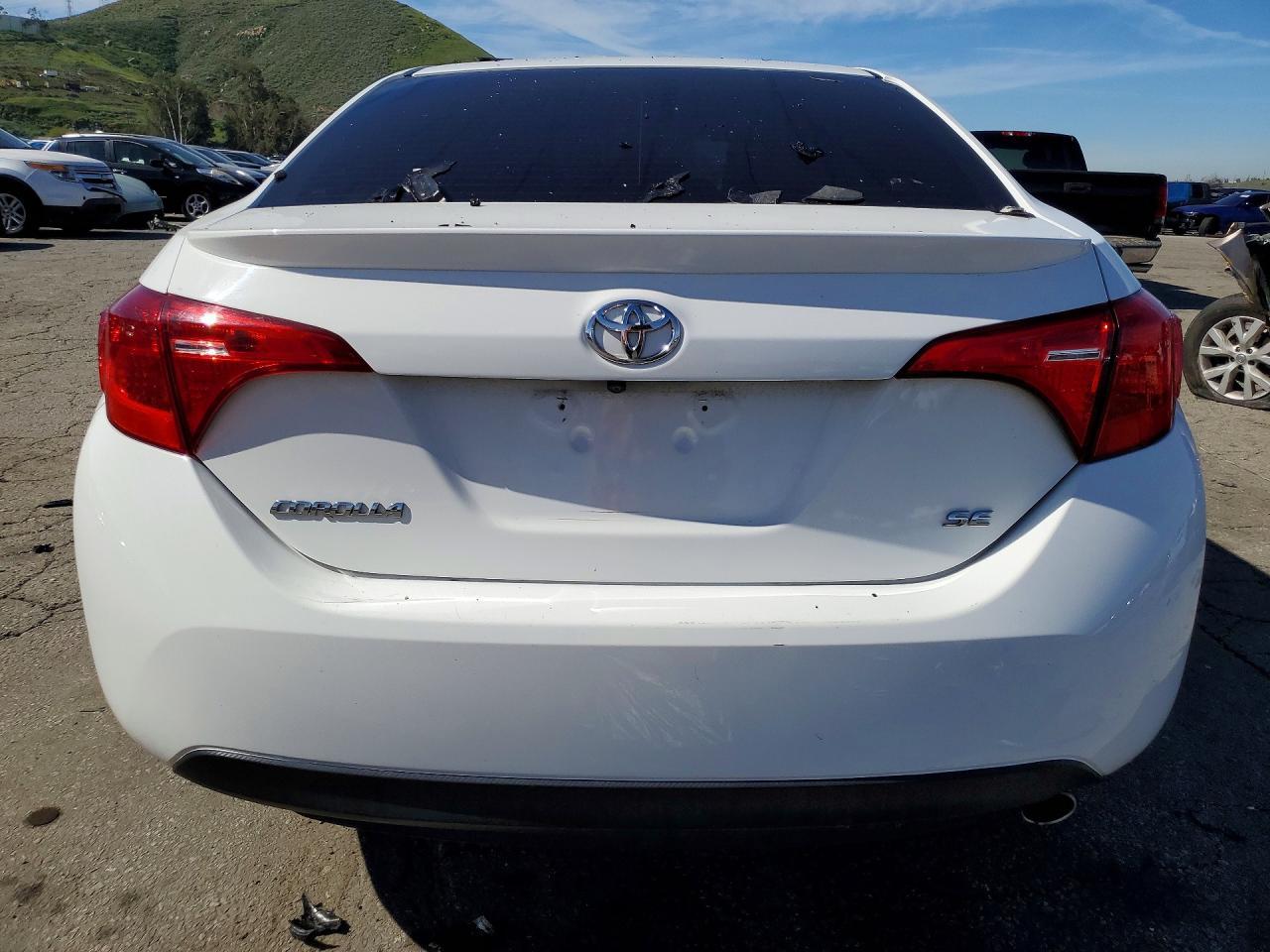 2019 Toyota Corolla L - Image 6