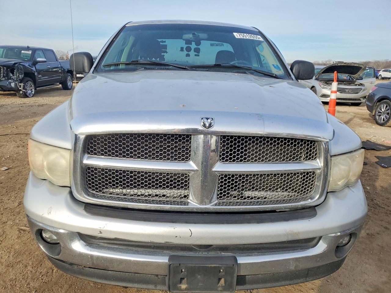2002 Dodge Ram 1500 - Фото 5