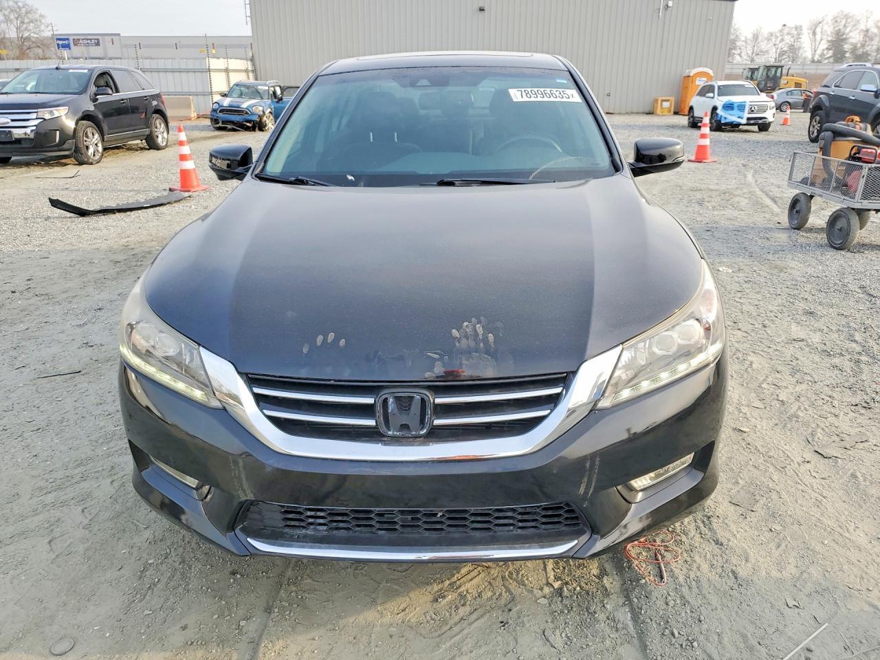 2013 Honda Accord Touring - Image 5