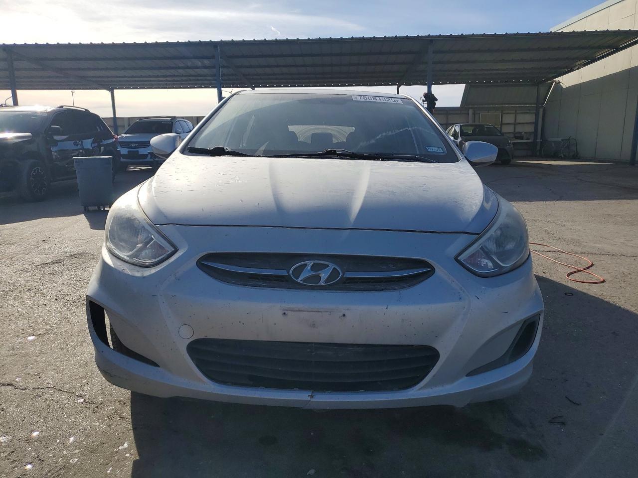 2017 Hyundai Accent Se - Фото 5