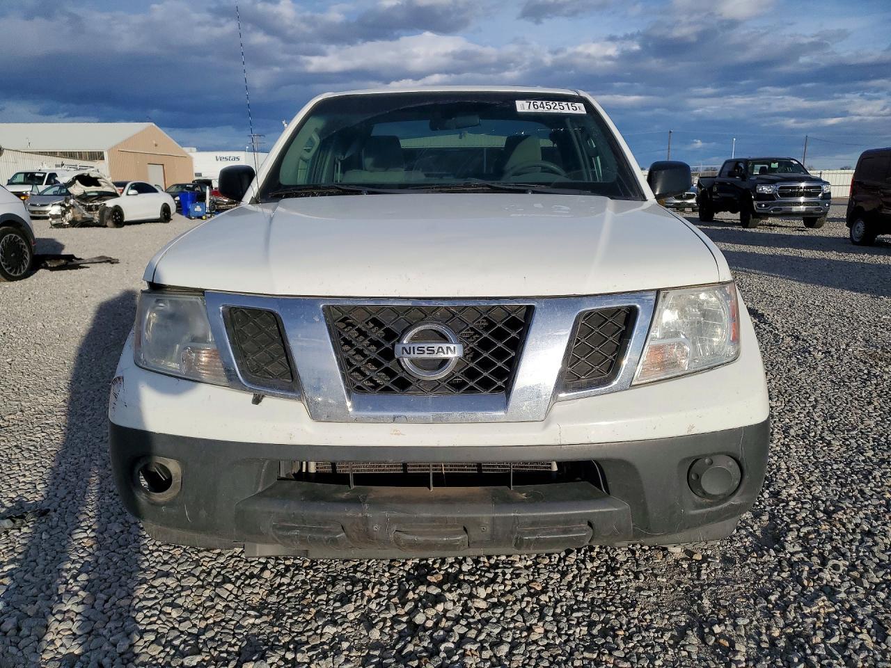 2014 Nissan Frontier S - Фото 5
