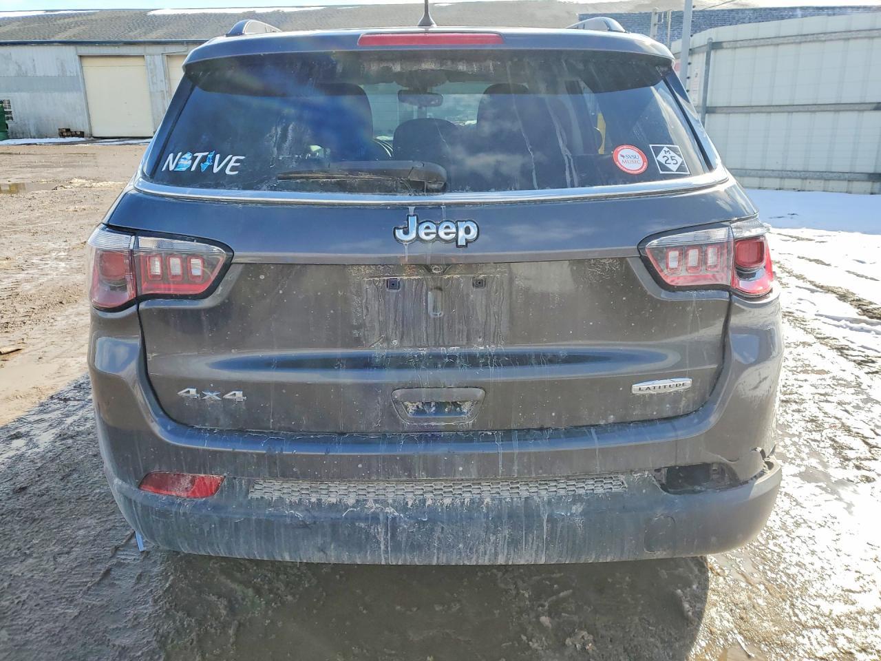 2018 Jeep Compass Latitude - Image 6