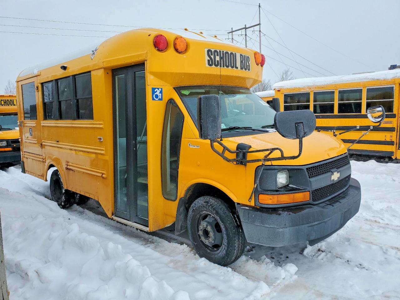 2015 Thomas Minotour G3500 - School Bus
