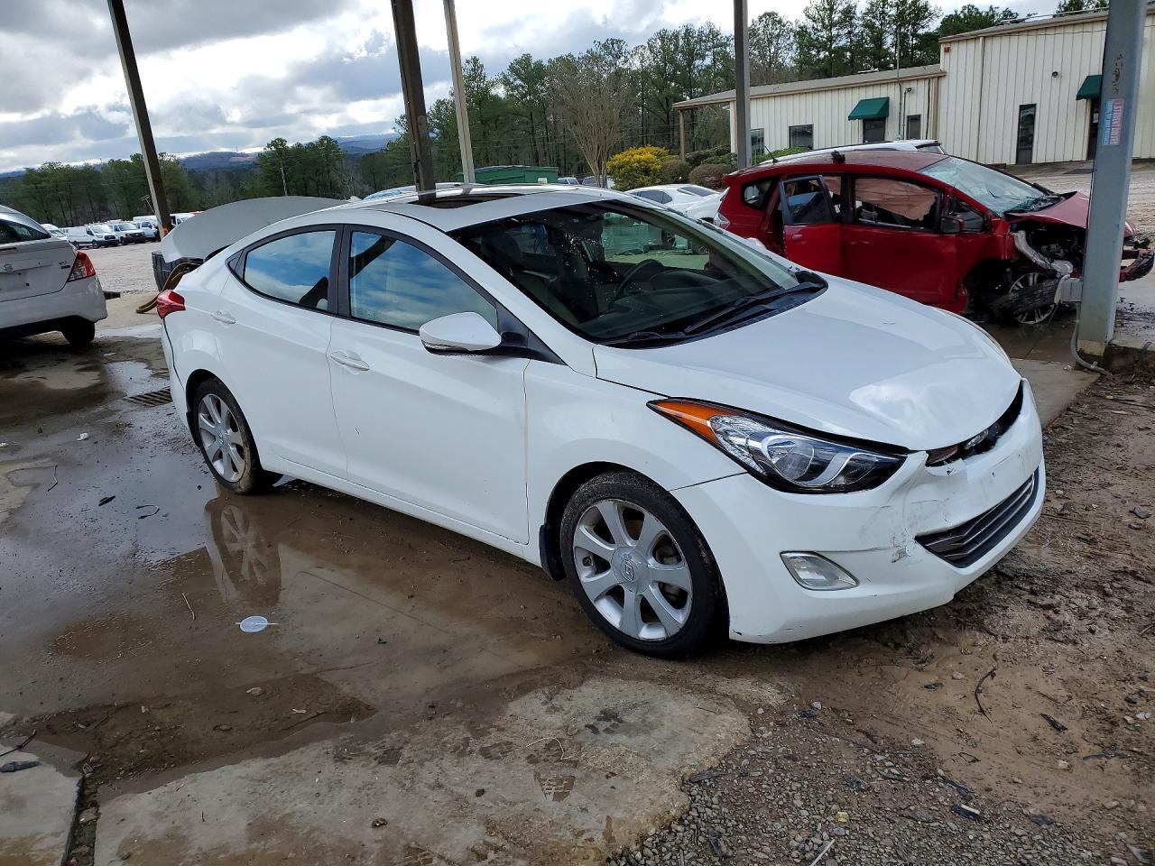 2013 Hyundai Elantra Limited - Фото 4