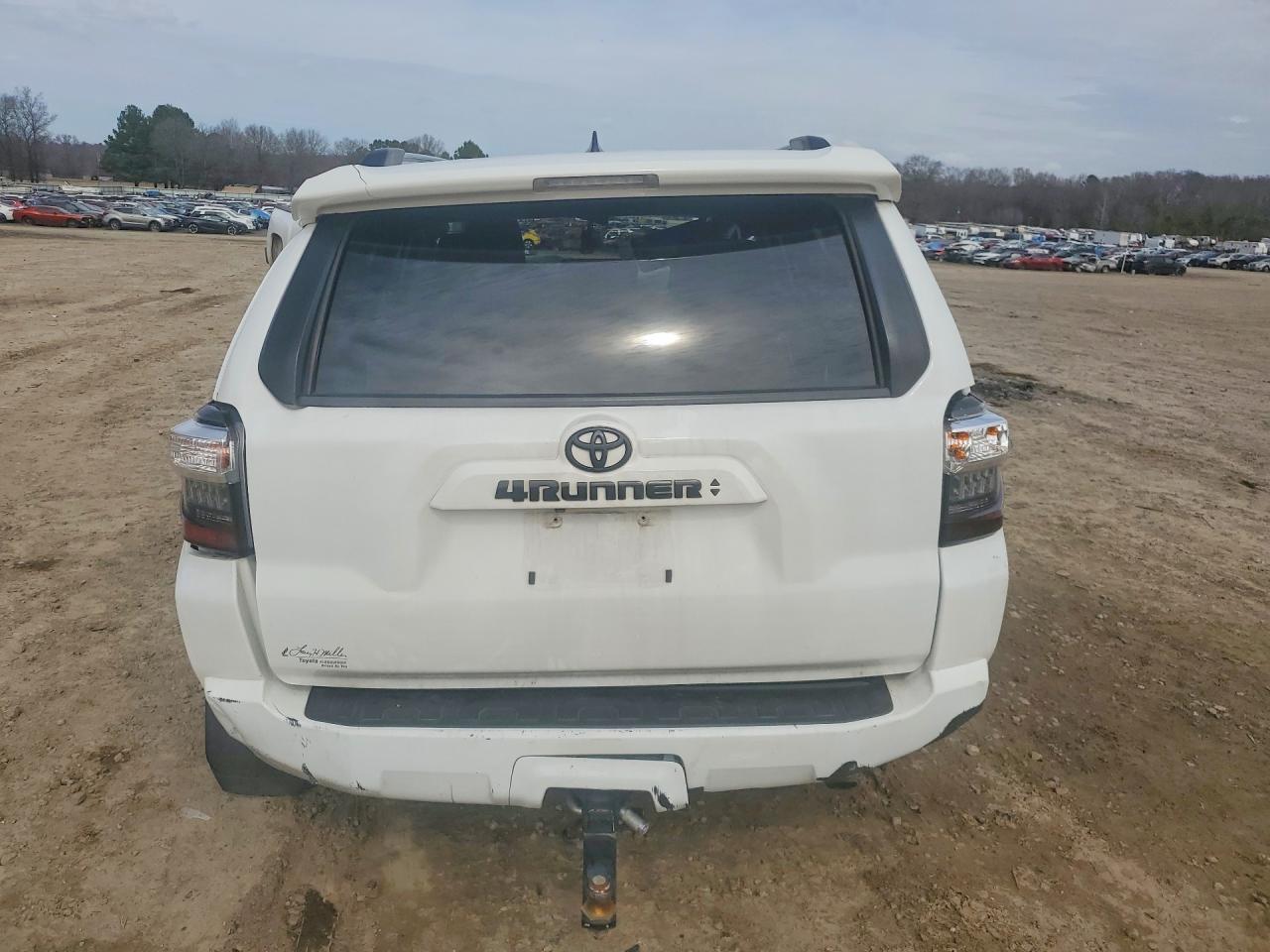 2021 Toyota 4Runner Sr5 - Фото 6