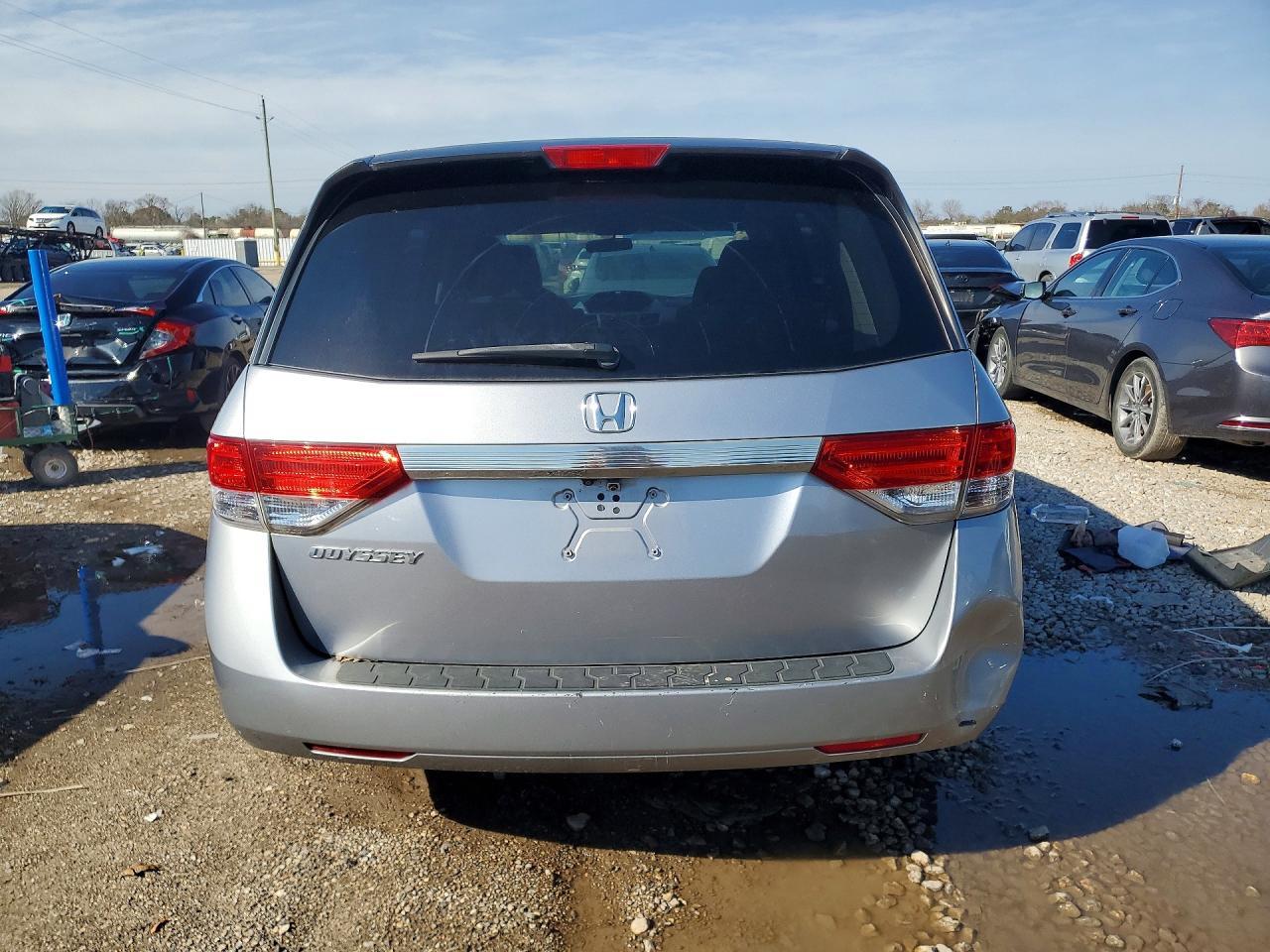 2016 Honda Odyssey Lx - Image 6