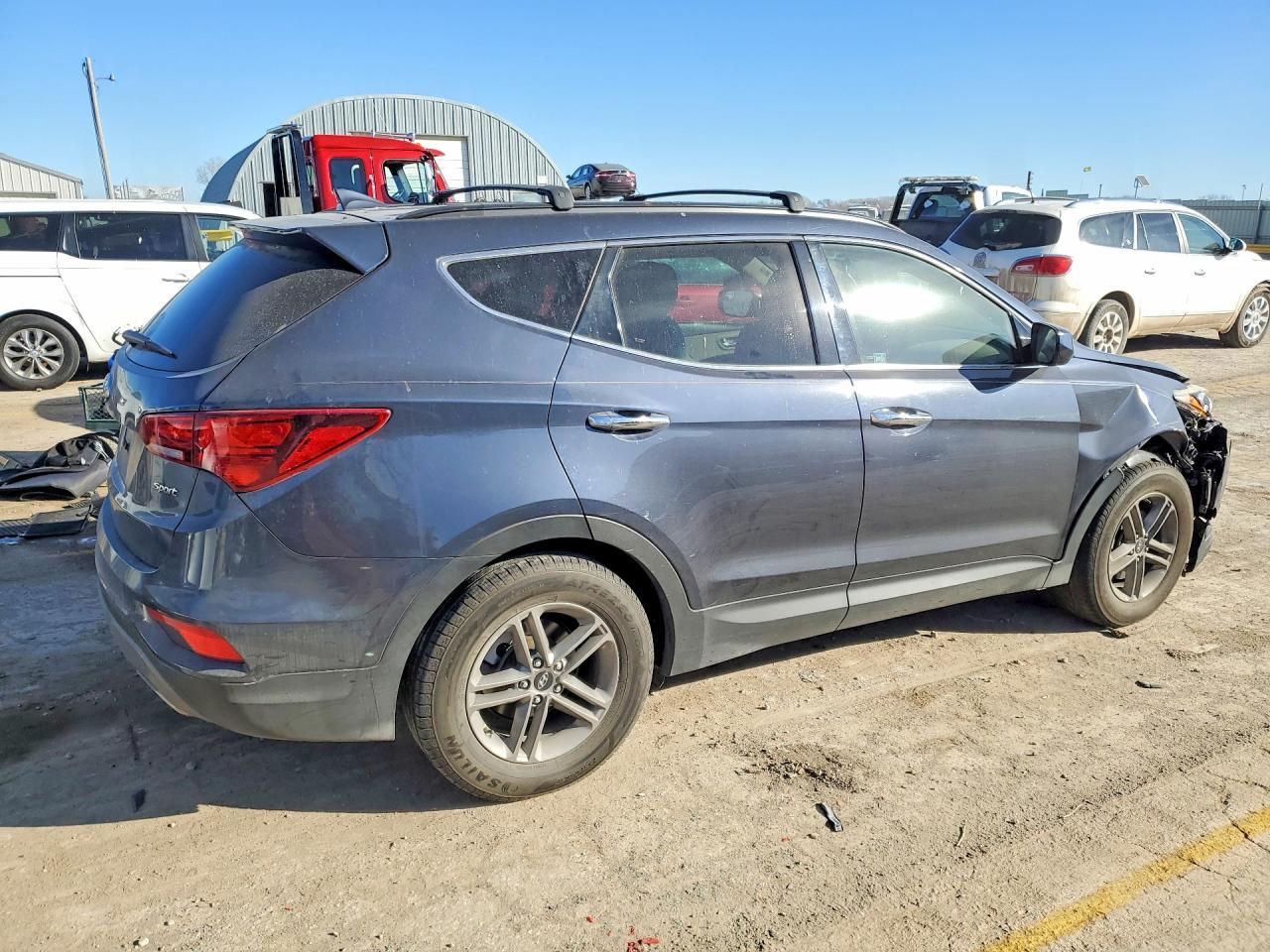 2017 Hyundai Santa Fe Sport 2.4L - Image 3