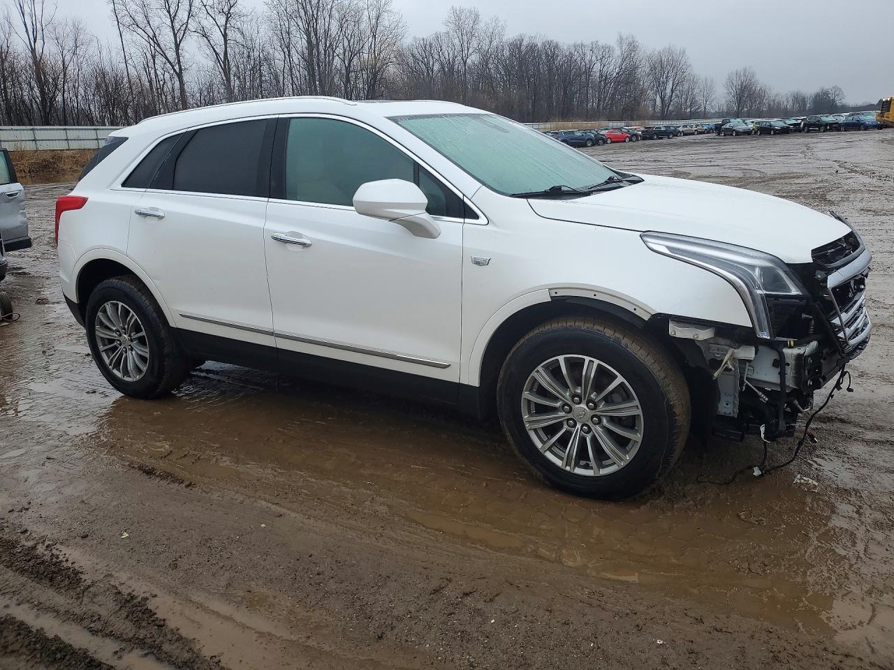 2018 Cadillac Xt5 Luxury - Image 4