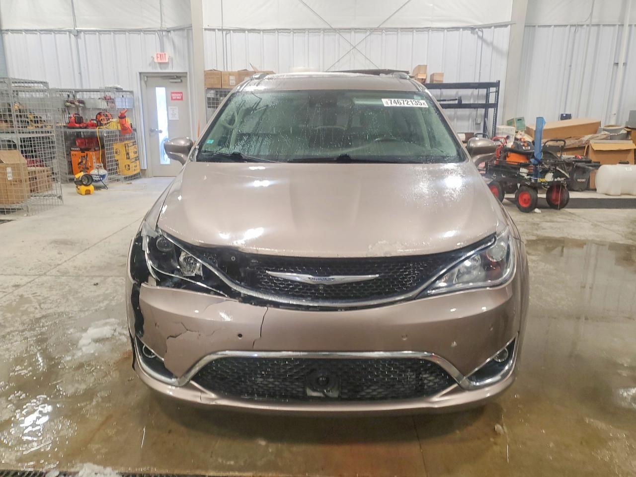 2017 Chrysler Pacifica Touring L Plus - Фото 5
