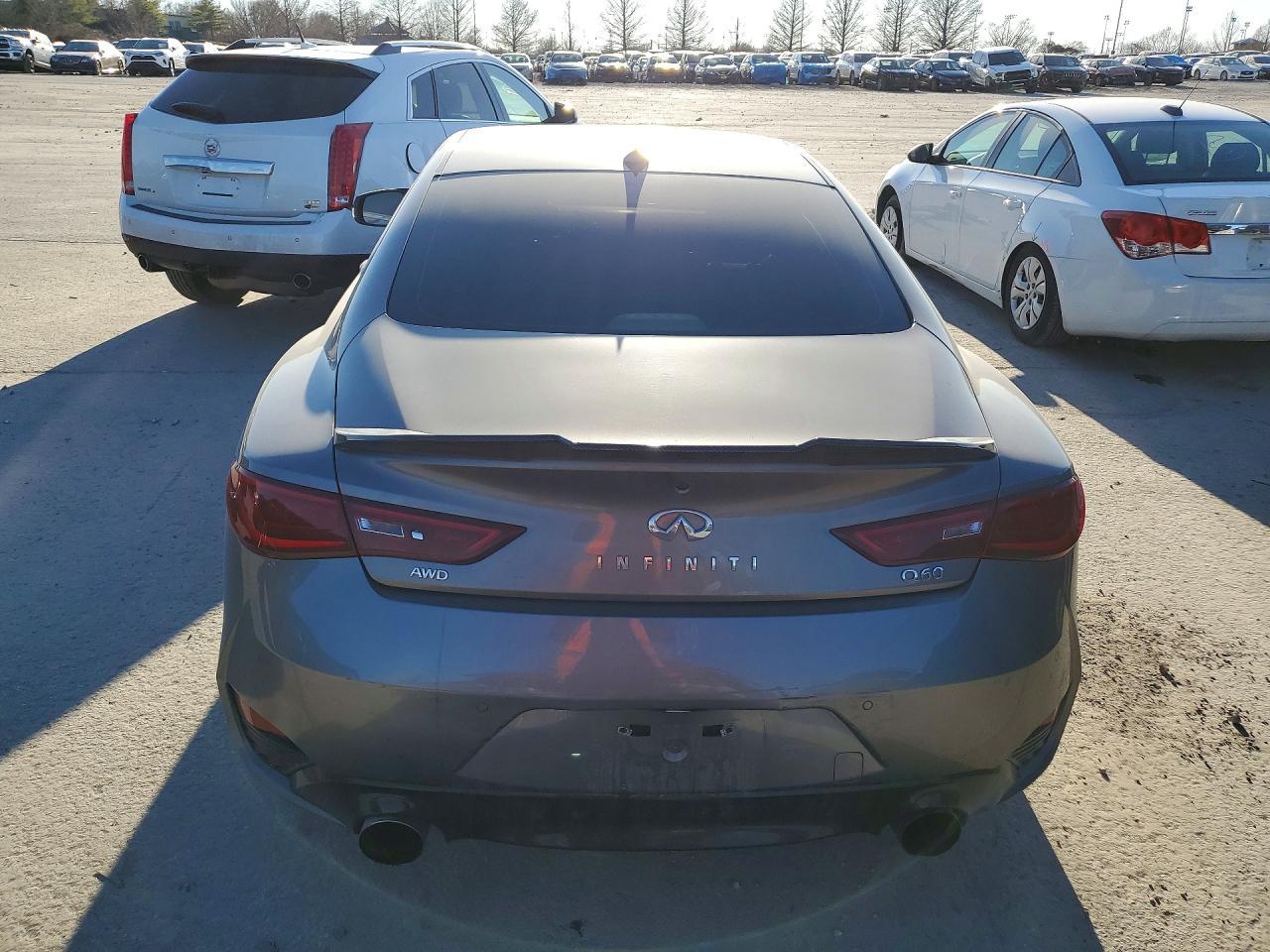 2017 Infiniti Q60 Premium - Image 6