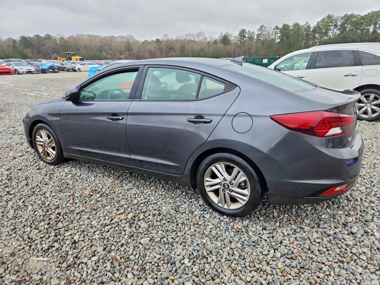 2020 Hyundai Elantra Sel - Фото 2