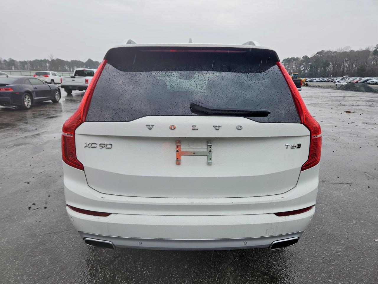 2019 Volvo Xc90 T6 Momentum - Image 6