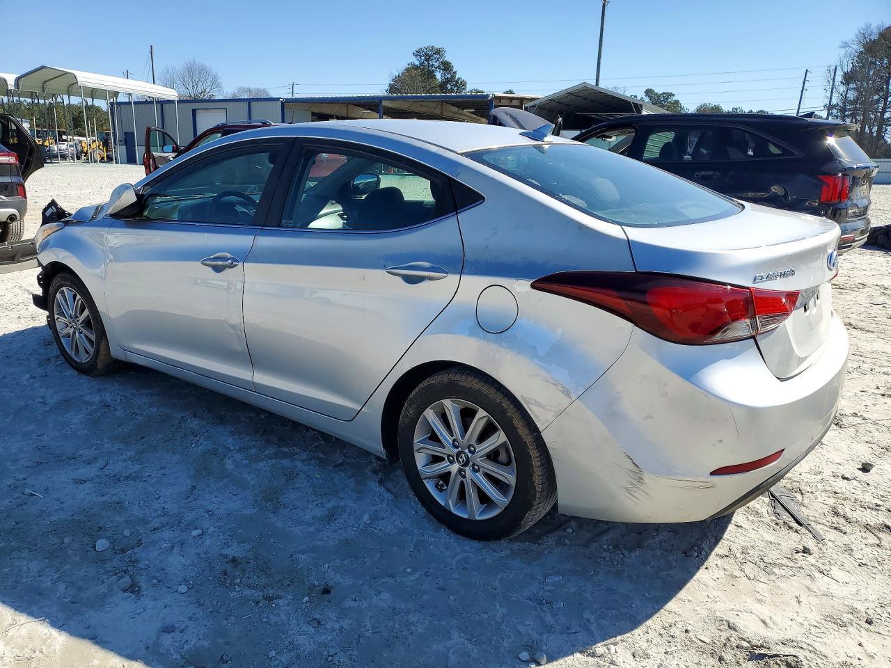2015 Hyundai Elantra Se - Фото 2