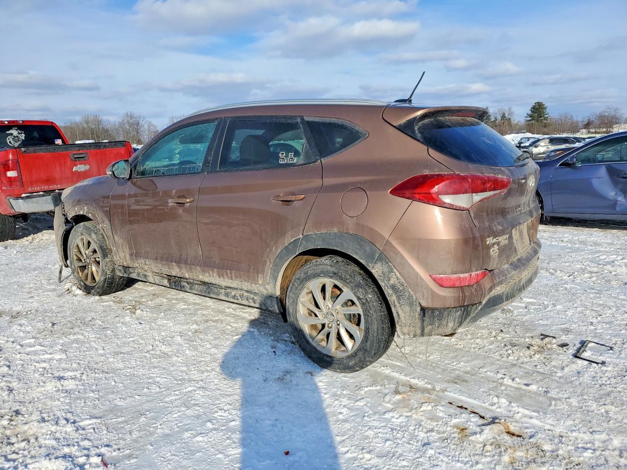 2016 Hyundai Tucson Limited - Image 2