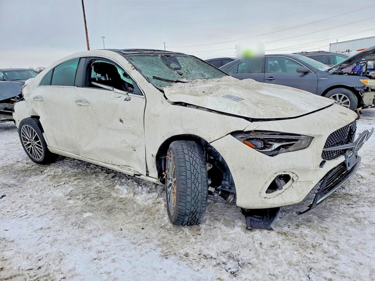 2025 Mercedes-Benz Cla 250 4Matic - Image 4