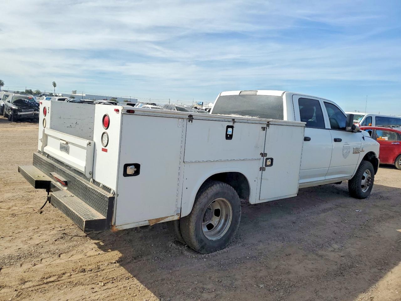 2018 Ram 3500 Utility / Service Truck 6.7L V8 Tdsl - Image 4