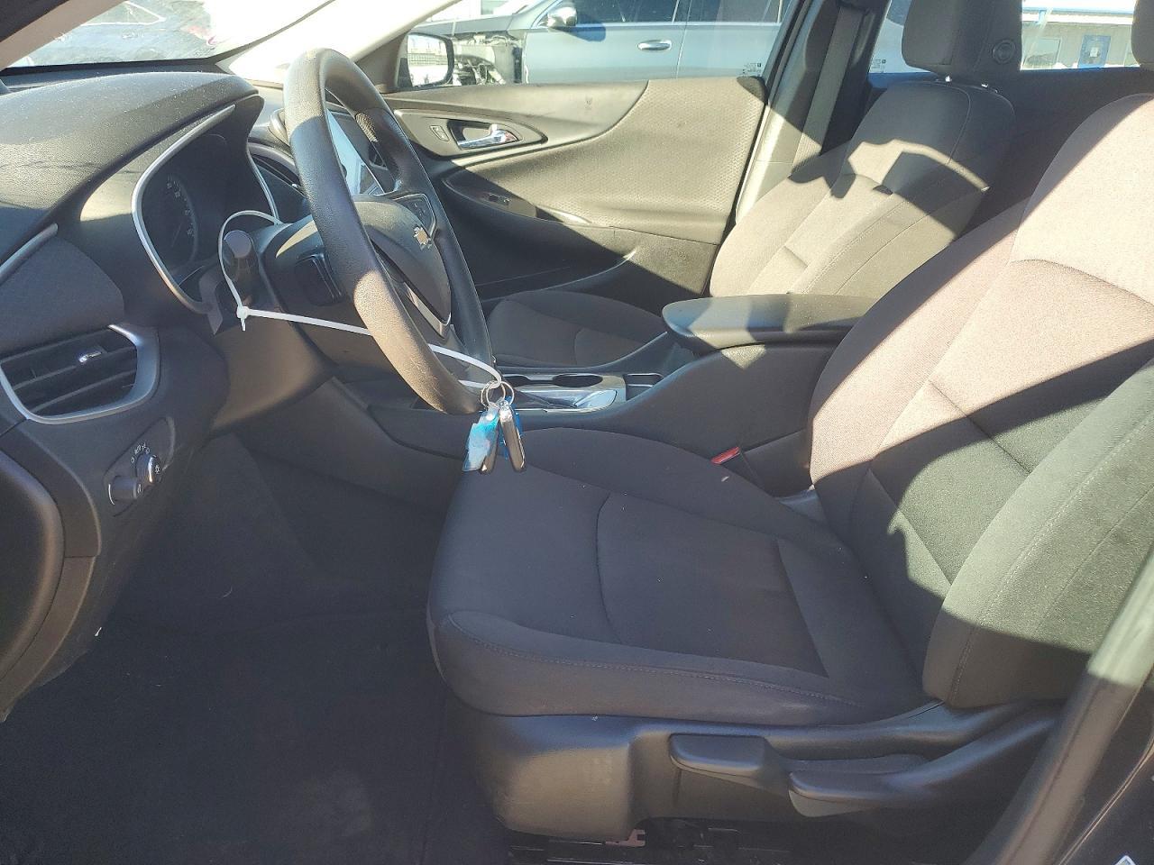 2022 Chevrolet Malibu Ls - Фото 7