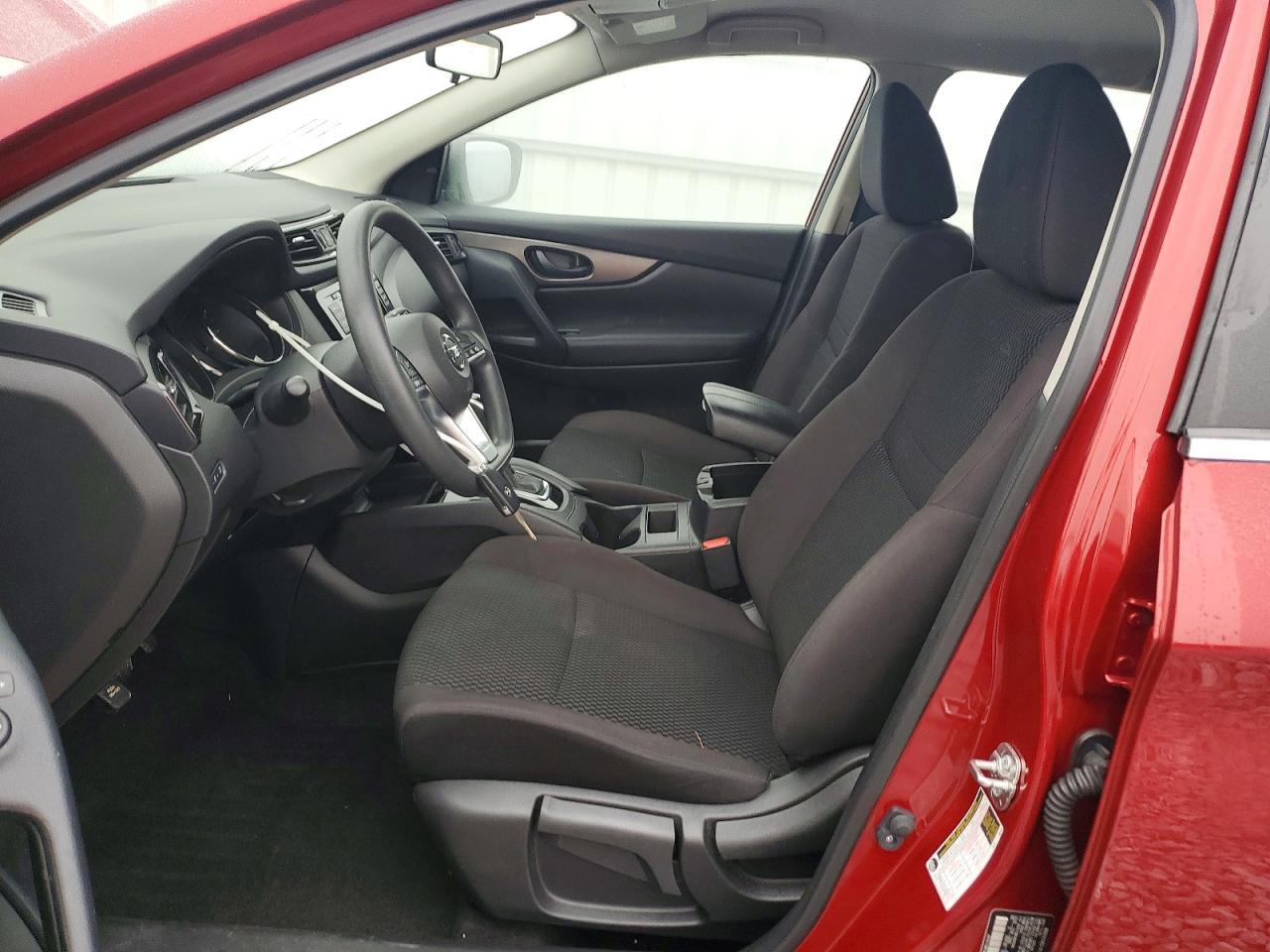 2020 Nissan Rogue Sport S - Image 7