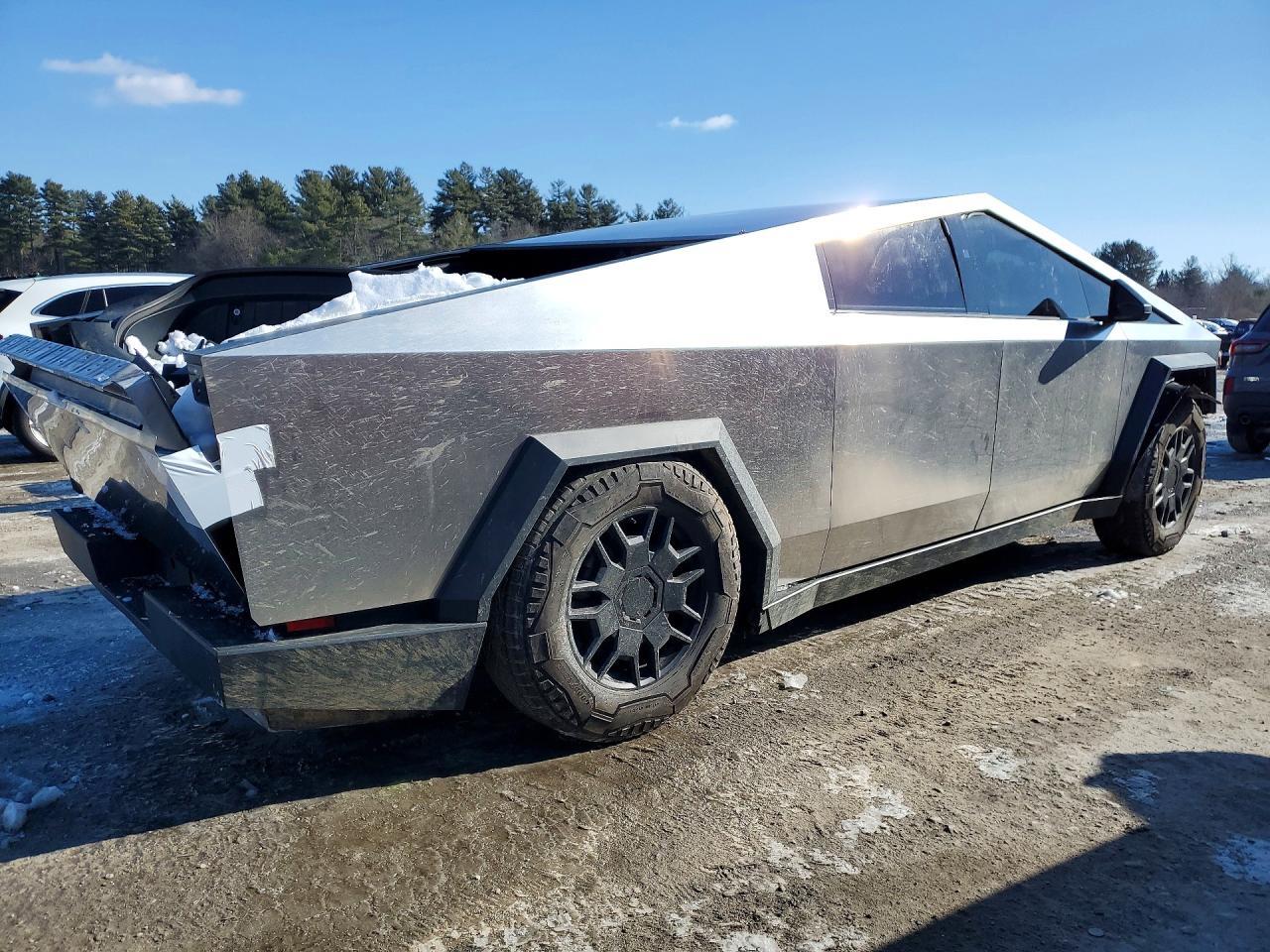 2024 Tesla Cybertruck - Фото 3